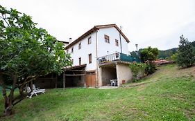 4/6 pax con terraza Centro de Potes - Casa Blanca